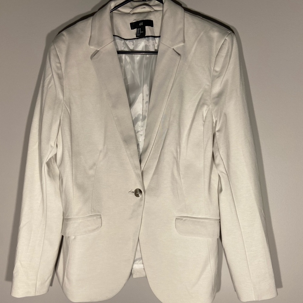 H&M Single Breasted Blazer in Woven fabric Cream Size 12.